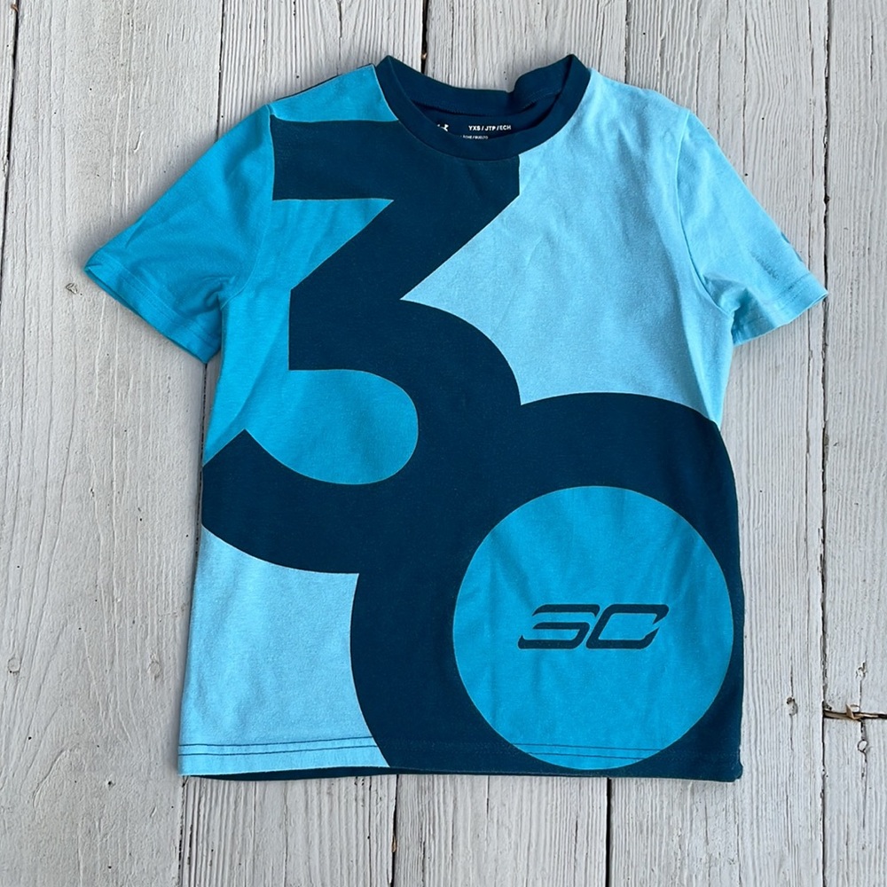 Pre-owned, EUC, SC Under Armour Boys XS blue tee